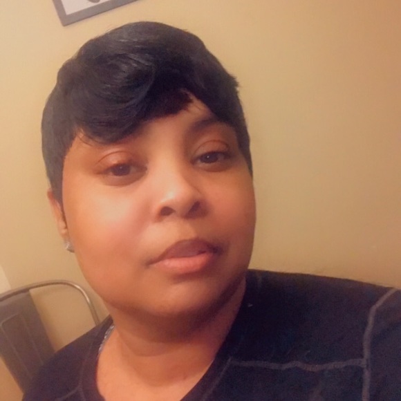 Meet your Posher, Samala - Picture 2 of 2